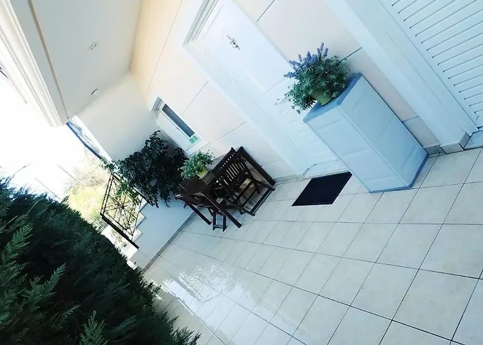 Jimmy\'S House 2